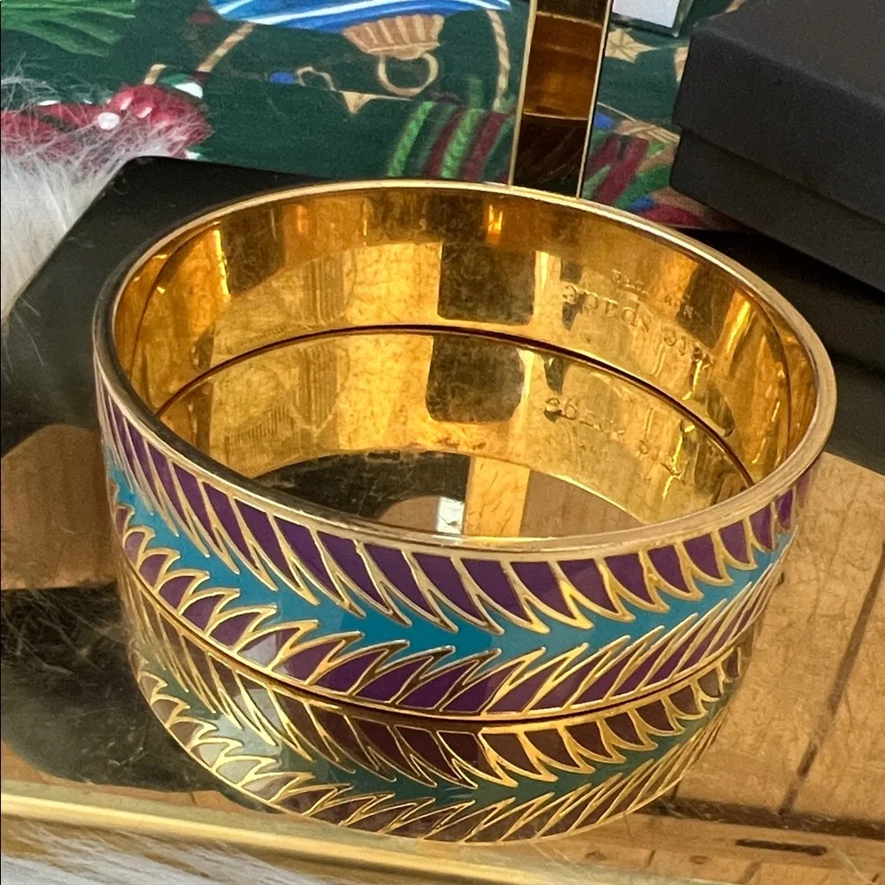 Kate Spade New York Birds of a Feather Gold Tone Bangle Blue & Purple Enamel - Picture 7 of 7